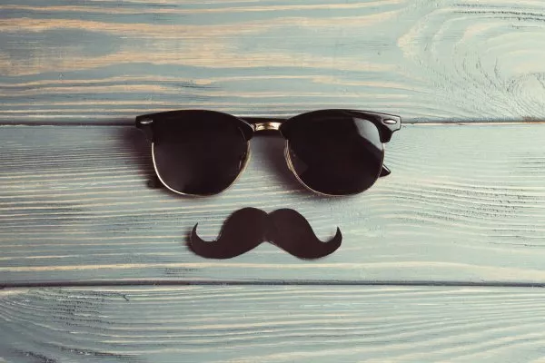 Occhiali vintage: pro e contro degli occhiali più venduti dell’anno