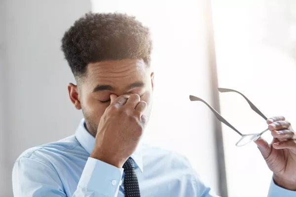 Facciamo chiarezza sul distacco di retina: ecco alcune risposte alle domande più frequenti Facciamo chiarezza sul distacco di retina: ecco alcune risposte alle domande più frequenti