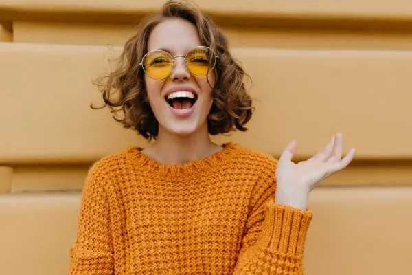 Dentifricio fai da te: come avere denti più bianchi e sani con ingredienti tutti naturali  